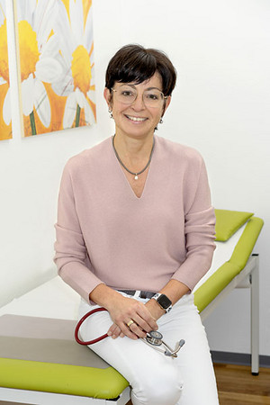 Dr. Andrea Kusch 